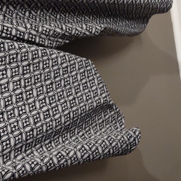 Maggie Barnes multicolor 3/4 sleeve blouse 5X - Picture 3 of 7